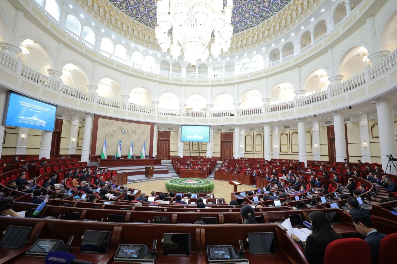 ДЕПУТАТЛАРНИНГ 500 МИЛЛИАРДИ…