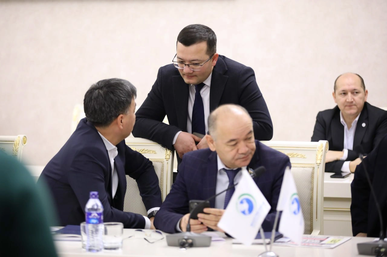 Маҳаллий кенгаш депутатлари Сенатга эмас, партияга суянишлари керак!