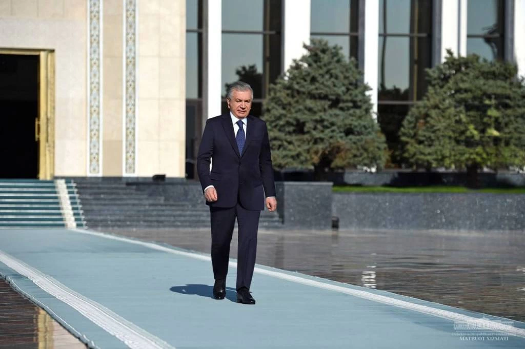The President departs for Namangan region